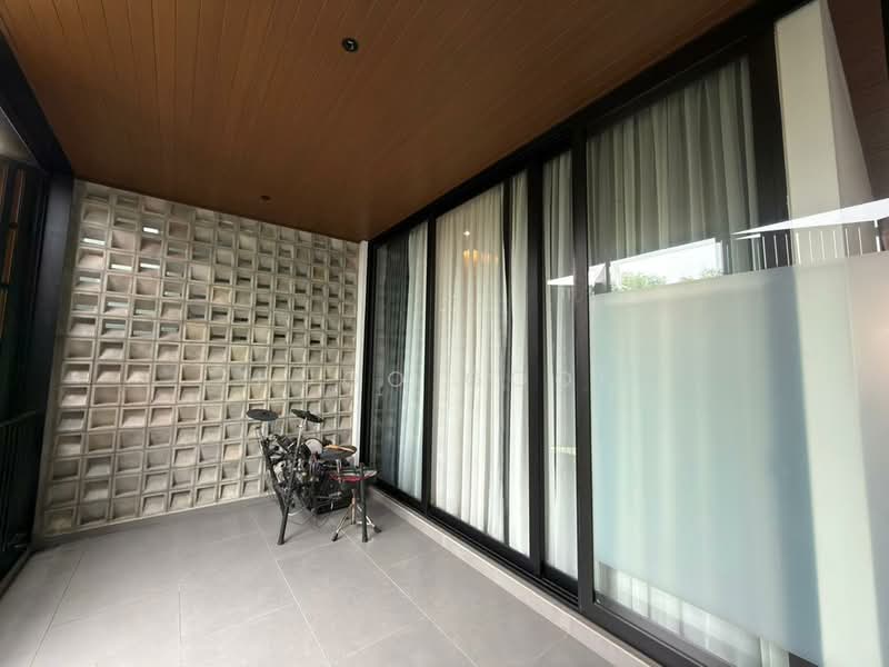 Rumah Banglo untuk Dijual di Bandar Sungai Long (Selangor) - Hugo Gooi - Balcony - PropertyGuru.com.my