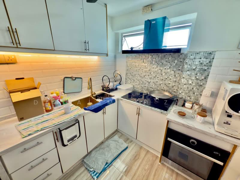 Kondominium untuk Dijual di Danau Idaman - Danial Mohd Zaki - Kitchen - PropertyGuru.com.my