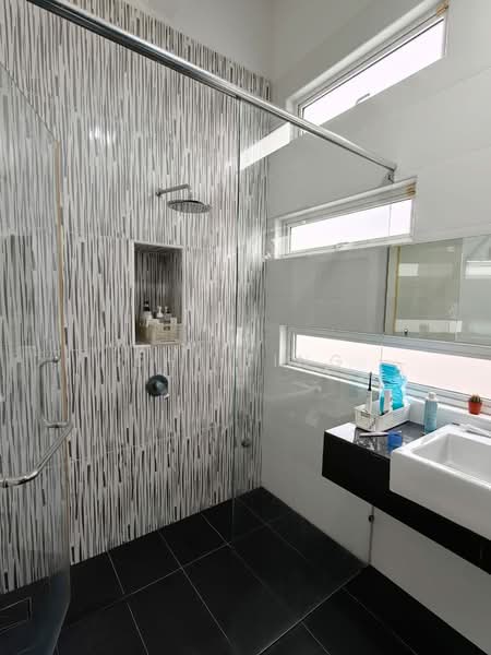 Bungalow for Sale in Bandar Putra (Kulai) - Shi Ting - PropertyGuru.com.my