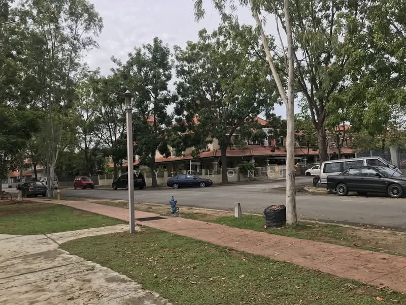 2-storey Terraced House for Sale in Bandar Nusaputra (Puchong) - Ivy Chong - Exterior - PropertyGuru.com.my