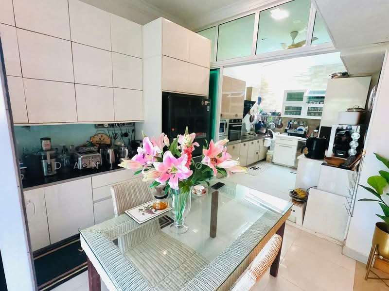 Rumah Kluster untuk Dijual di Taman Saujana Ampang (Ampang) - Danial Mohd Zaki - Kitchen - PropertyGuru.com.my