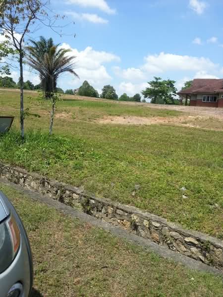 Tanah Banglo untuk Dijual di College Heights Garden Resort (Setul) - Selene Chong - Exterior - PropertyGuru.com.my