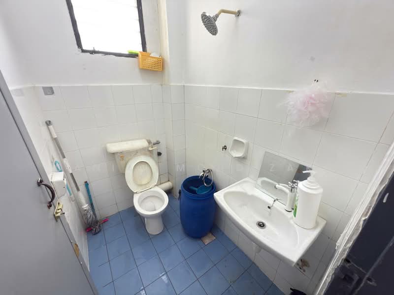 Apartment for Sale at Pangsapuri Sri Baiduri - Danial Mohd Zaki - PropertyGuru.com.my