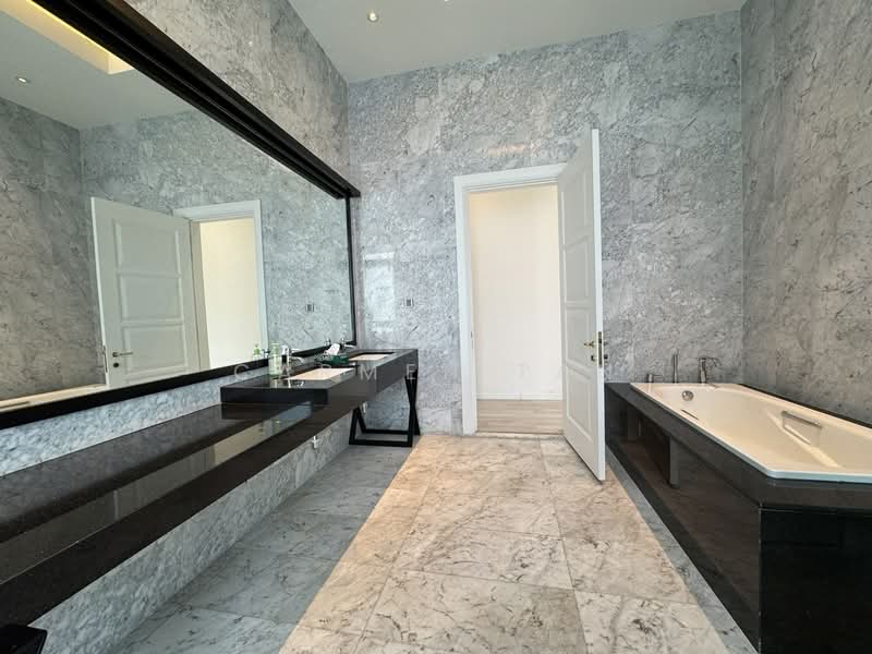 Rumah Banglo untuk Dijual di Damansara Heights (Damansara Heights) - Carmen Tan - Bathroom - PropertyGuru.com.my