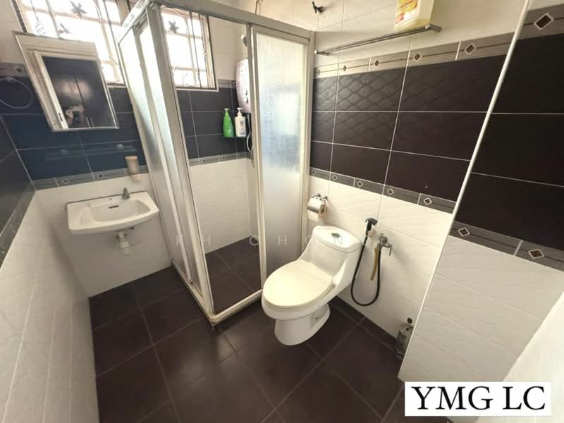 Terraced House for Sale in Bandar Botanic (Klang) - KH Chong - Bathroom - PropertyGuru.com.my