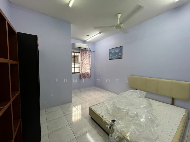 Rumah Teres 2 Tingkat untuk Disewa di Taman Sri Putra (Tampoi) - Fumi Voon - PropertyGuru.com.my
