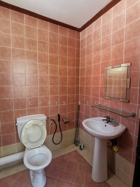 Rumah Banglo untuk Disewa di Batu Feringghi (Penang) - Chris Teoh - Bathroom - PropertyGuru.com.my