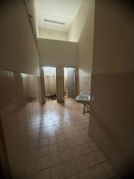 Factory for Sale in Taman Perindustrian Sri Plentong (Masai) - Andy Lee - Corridor - PropertyGuru.com.my