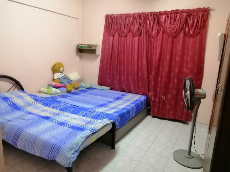Apartment for Sale at Pangsapuri Subang Suria - Ziyang Chen - Bedroom - PropertyGuru.com.my