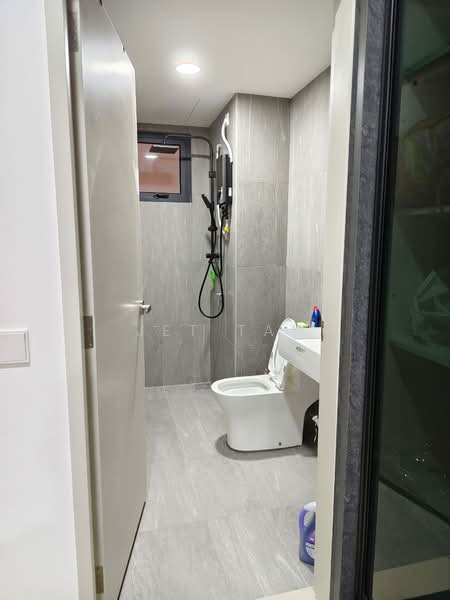 Service Residence for Rent at Savvy @ Riana Dutamas - Jet Tan - Bathroom - PropertyGuru.com.my