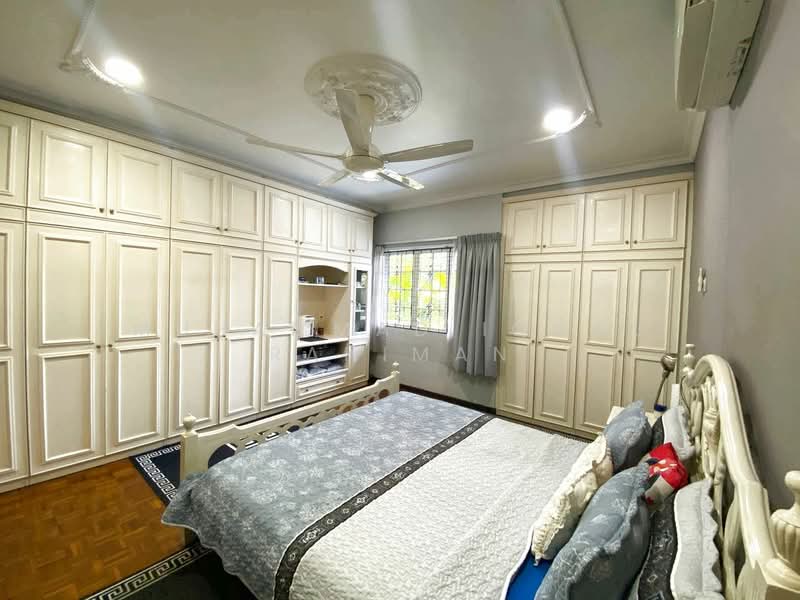 Bungalow for Sale in Seksyen 6 (Shah Alam) - Muhammad Iqmal Rahiman - Bedroom - PropertyGuru.com.my