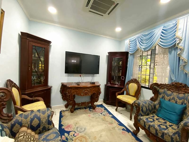 Bungalow for Sale in Seksyen 6 (Shah Alam) - Muhammad Iqmal Rahiman - Living Room - PropertyGuru.com.my