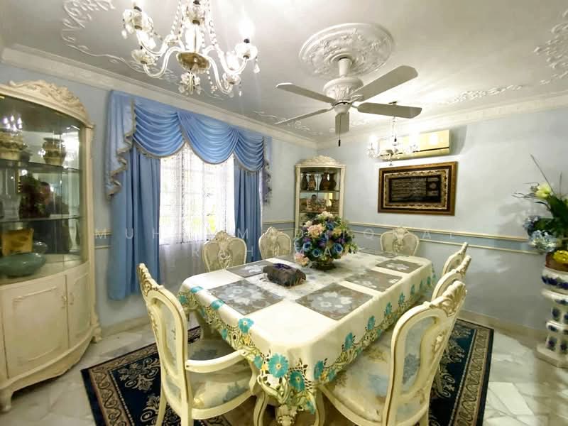Bungalow for Sale in Seksyen 6 (Shah Alam) - Muhammad Iqmal Rahiman - Dining Room - PropertyGuru.com.my