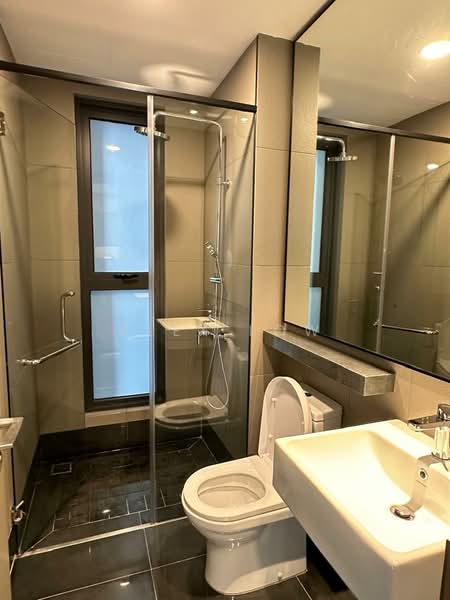 Service Residence for Rent at Bloomsvale Menara Vista Petaling - Alex Low - Bathroom - PropertyGuru.com.my