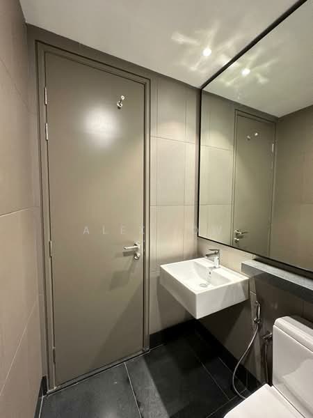 Service Residence for Rent at Bloomsvale Menara Vista Petaling - Alex Low - Bathroom - PropertyGuru.com.my