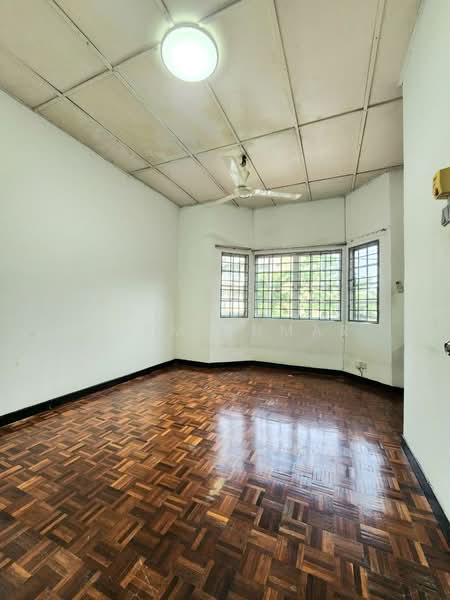 Rumah Teres 2 Tingkat untuk Dijual di Seksyen 3, Bandar Kinrara (Puchong) - Prem Kumar - Interior - PropertyGuru.com.my