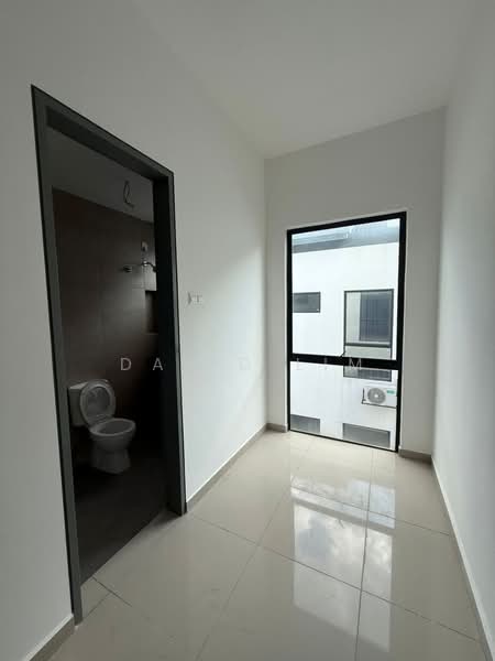 Untuk Dijual - Lambaian Residence