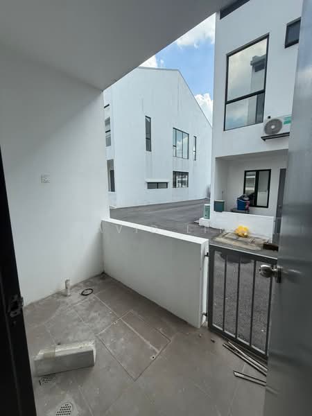 Untuk Dijual - Lambaian Residence
