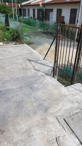 1-storey Terraced House for Rent in Batu Gajah (Perak) - Ms Yong - Exterior - PropertyGuru.com.my