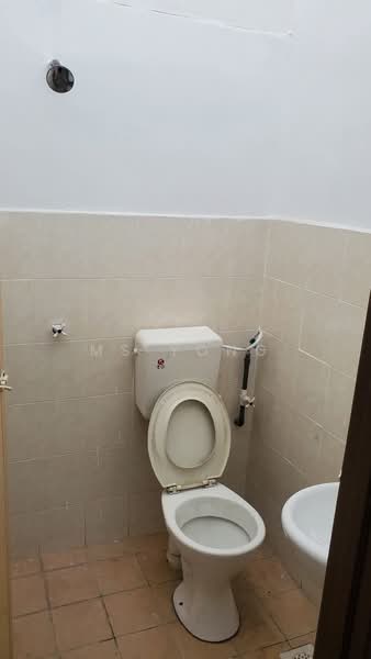 1-storey Terraced House for Rent in Batu Gajah (Perak) - Ms Yong - Bathroom - PropertyGuru.com.my