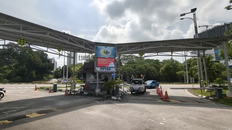 Rumah Teres 2 Tingkat untuk Dijual di Taman Damansara Aliff (Tampoi) - Jas Tay - Exterior - PropertyGuru.com.my