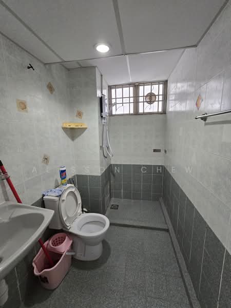 Kondominium untuk Dijual di Desa Golf Condominium - Alisson Chew - PropertyGuru.com.my