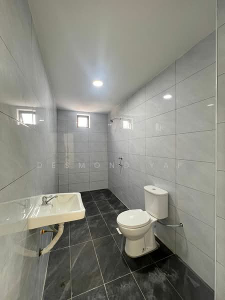 2-storey Terraced House for Sale in Taman Sri Skudai (Skudai) - Desmond Yap - Bathroom - PropertyGuru.com.my
