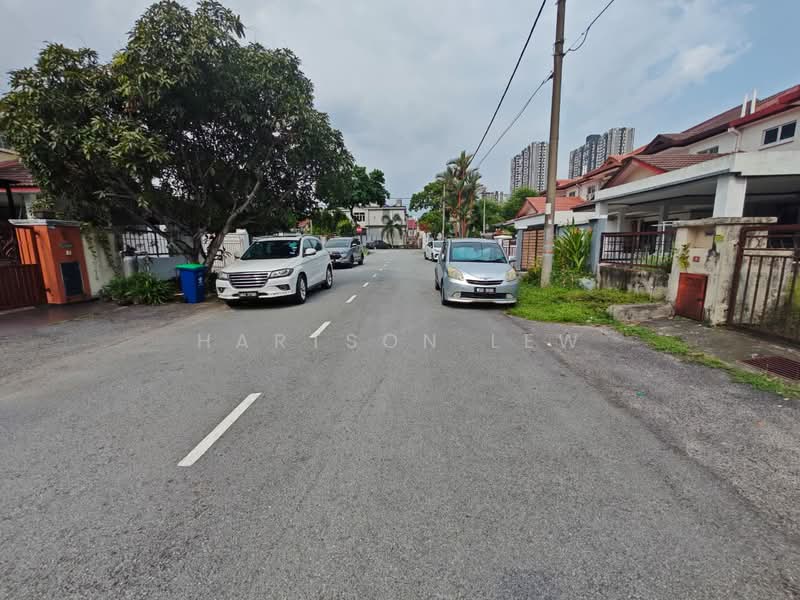Terraced House for Rent in TAMAN PUCHONG UTAMA (Puchong) - Hartson Lew - Exterior - PropertyGuru.com.my