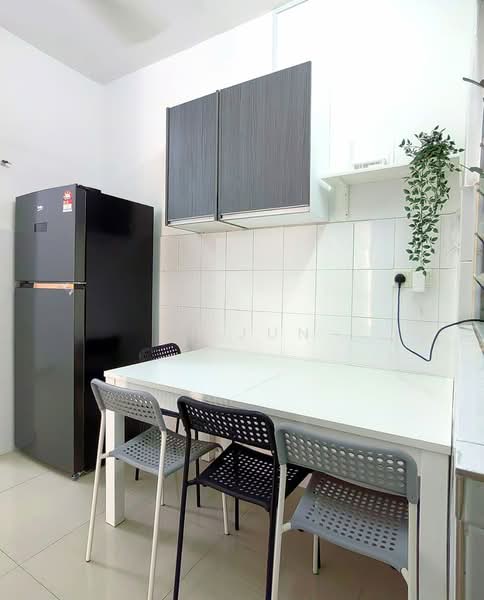 Condominium for Rent at Koi Tropika - Yi Jun - Kitchen - PropertyGuru.com.my