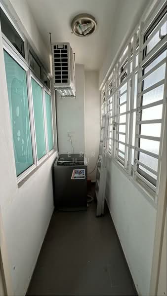 Servis Apartment untuk Disewa di Tebrau City Residences - Merry Chua - Balcony - PropertyGuru.com.my