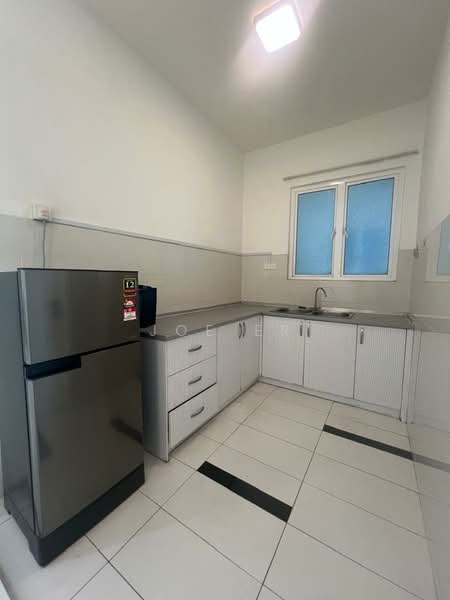 Service Residence for Sale at Skypod Residence - Joe ER - Kitchen - PropertyGuru.com.my