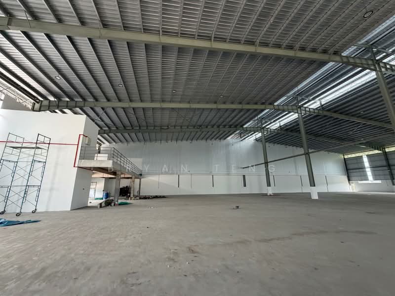 DETACHED FACTORY WAREHOUSE RENT AT PERINDUSTRIAN BUKIT MINYAK PENANG - 4