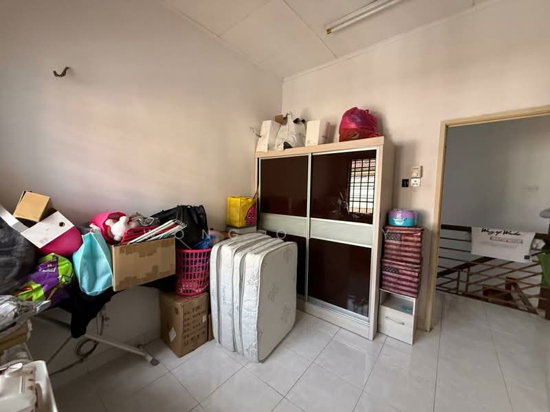 2-storey Terraced House for Sale in Mutiara Rini (Skudai) - Wong Ouray - Interior - PropertyGuru.com.my