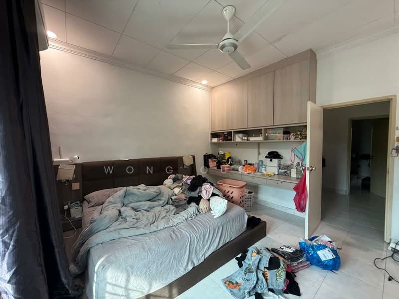 2-storey Terraced House for Sale in Mutiara Rini (Skudai) - Wong Ouray - Bedroom - PropertyGuru.com.my