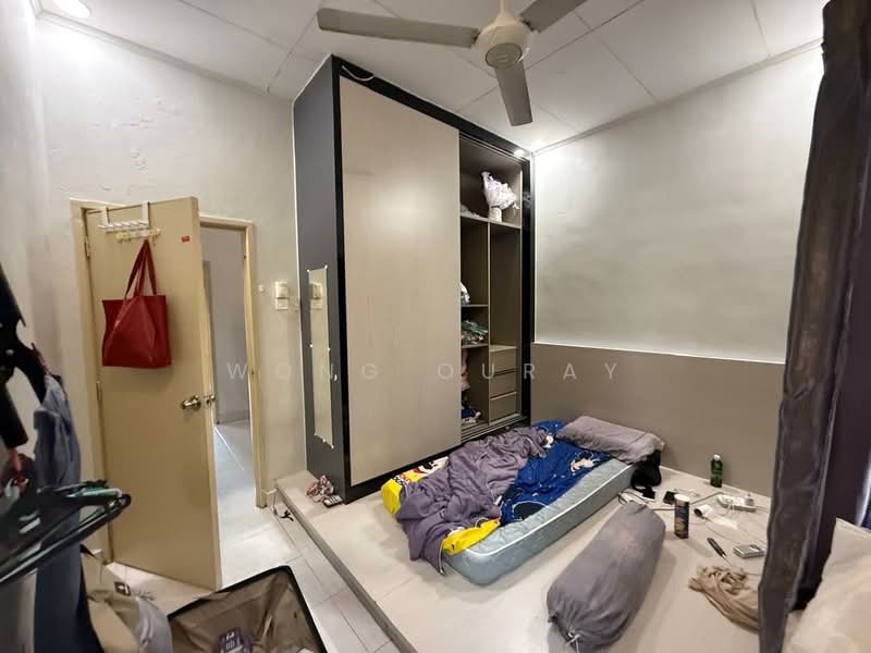 2-storey Terraced House for Sale in Mutiara Rini (Skudai) - Wong Ouray - Bedroom - PropertyGuru.com.my