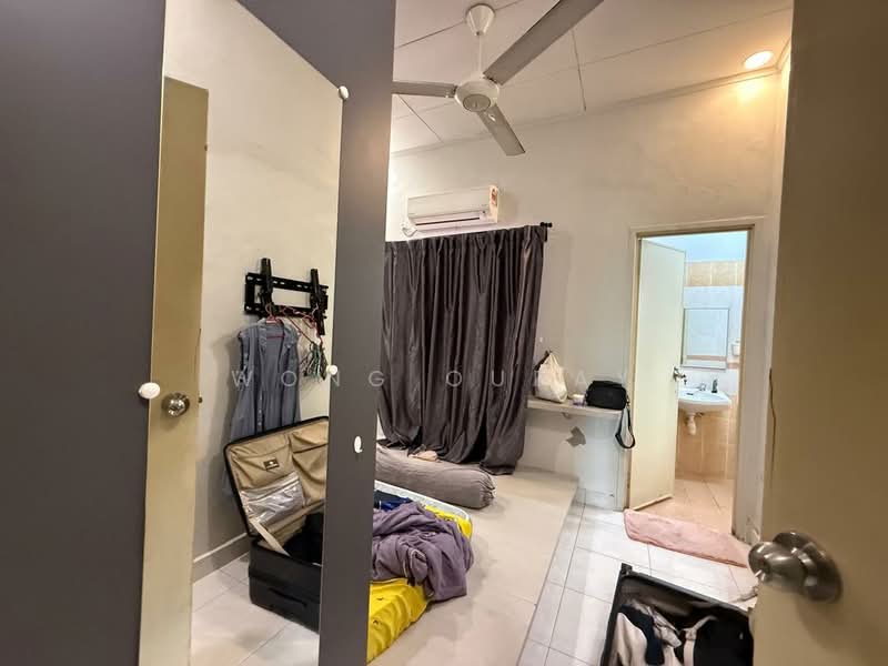 2-storey Terraced House for Sale in Mutiara Rini (Skudai) - Wong Ouray - Bedroom - PropertyGuru.com.my
