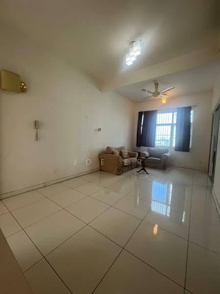 Service Residence for Sale at Skypod Residence - Joe ER - PropertyGuru.com.my