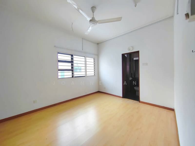 2-storey Terraced House for Sale in Klang (Selangor) - Joanne Tan - Bedroom - PropertyGuru.com.my