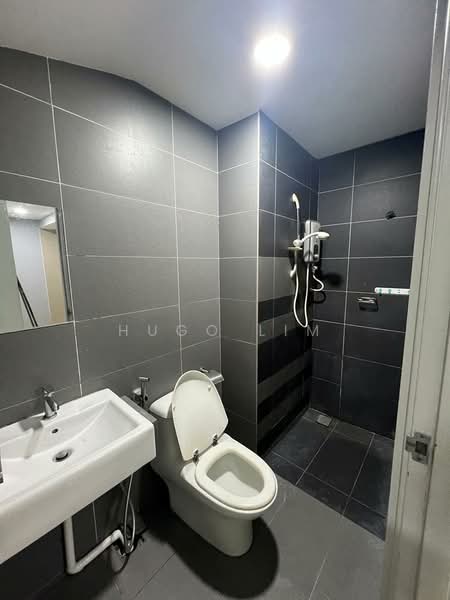 Kondominium untuk Disewa di Arte Subang West - Hugo Lim - Bathroom - PropertyGuru.com.my