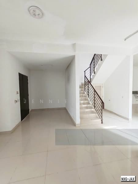 Semi-Detached House for Sale in Setia Damai (Setia Alam) - Jennie Chew - Interior - PropertyGuru.com.my