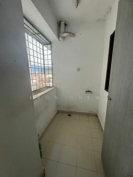 Condominium for Sale at D'Casa Condominium - Eson Chew - Balcony - PropertyGuru.com.my