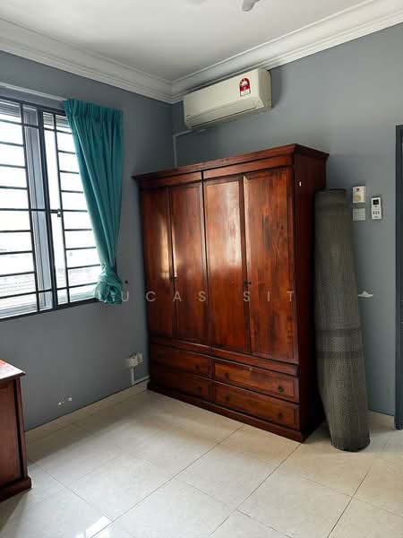 Kondominium untuk Dijual di Platinum Hill PV 6 - Lucas Sit - Bedroom - PropertyGuru.com.my