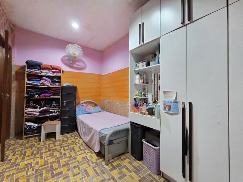 2-storey Terraced House for Sale in Subang Bestari (Shah Alam) - Syafiq Sharifudin - PropertyGuru.com.my