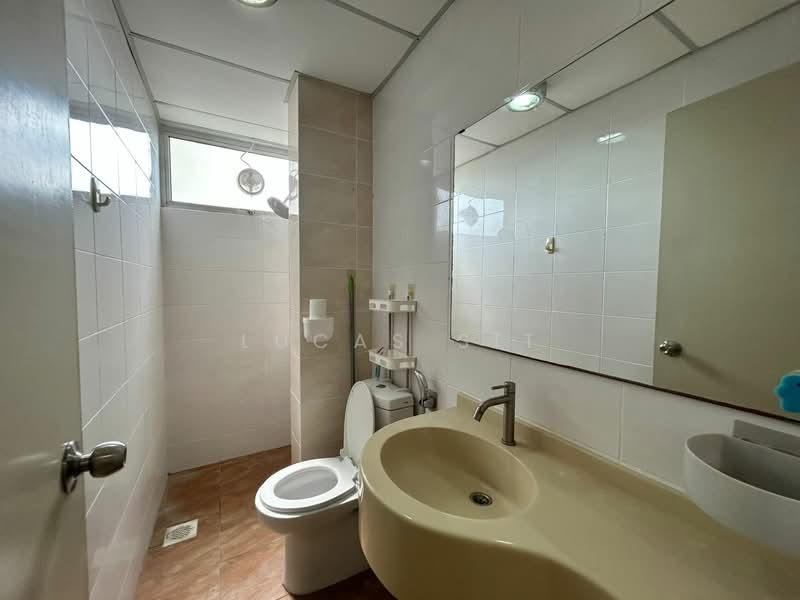 Condominium for Sale at Platinum Lake PV 15 - Lucas Sit - PropertyGuru.com.my