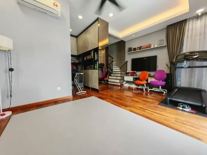 Semi-Detached House for Sale in Setia Utama (Setia Alam) - Jennie Chew - Living Room - PropertyGuru.com.my