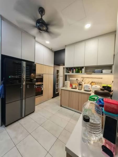 Semi-Detached House for Sale in Setia Utama (Setia Alam) - Jennie Chew - Kitchen - PropertyGuru.com.my