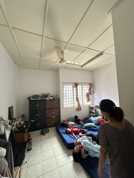 Condominium for Sale at Sri Pelangi Condominiums - Aaron Ong - Bedroom - PropertyGuru.com.my
