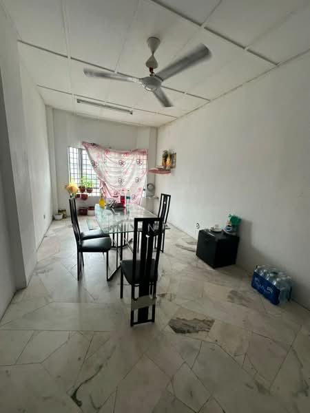 Kondominium untuk Dijual di Sri Pelangi Condominiums - Aaron Ong - Dining Room - PropertyGuru.com.my