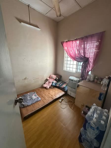 Kondominium untuk Dijual di Sri Pelangi Condominiums - Aaron Ong - Bedroom - PropertyGuru.com.my