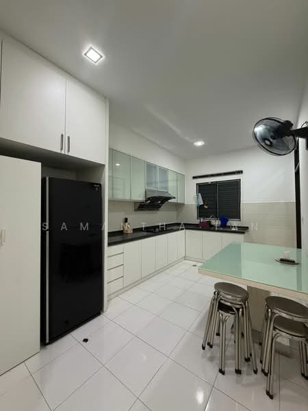 2-storey Terraced House for Sale in Taman Setia Indah (Tebrau) - Samantha Tan - Kitchen - PropertyGuru.com.my